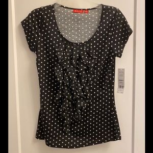 Elle professional top black with white polka dots